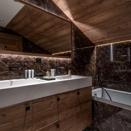 Apartment Courchevel, 4 Pieces, 6 Personnes - Fr-1-631-180 Courchevel